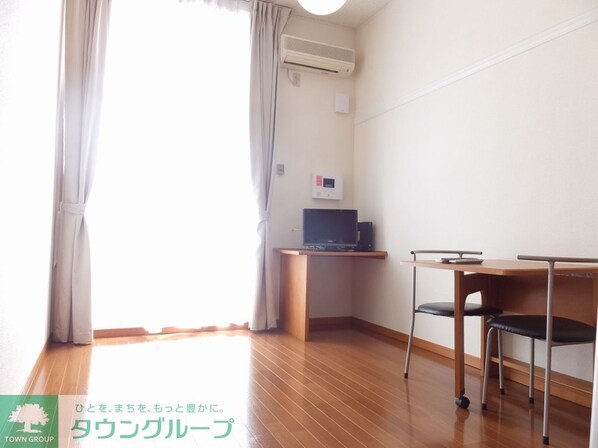 レオパレスエスペラールの物件内観写真